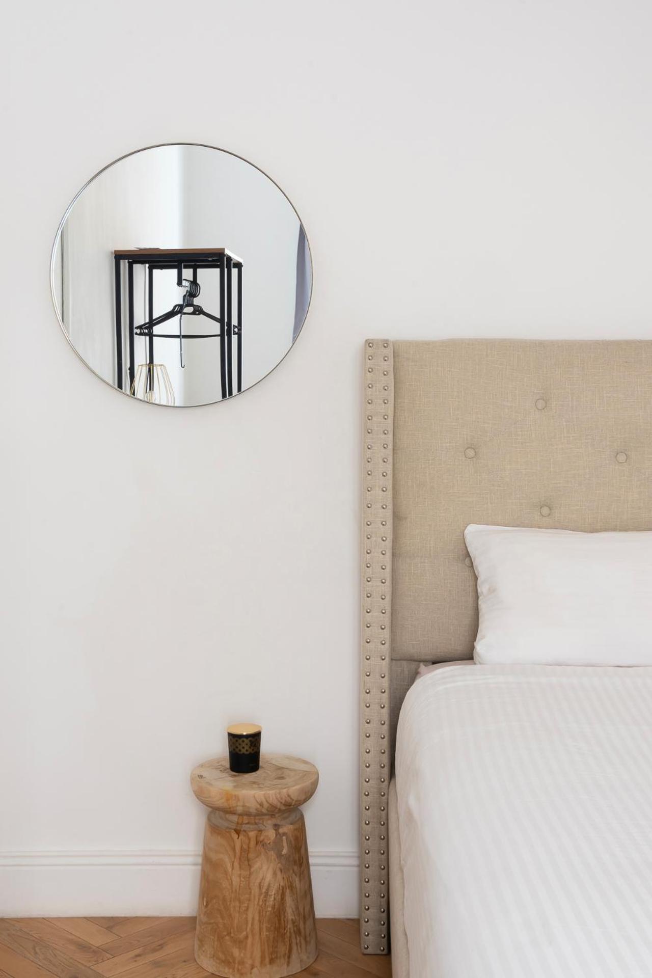 Paris Eiffel Apartment Bagian luar foto